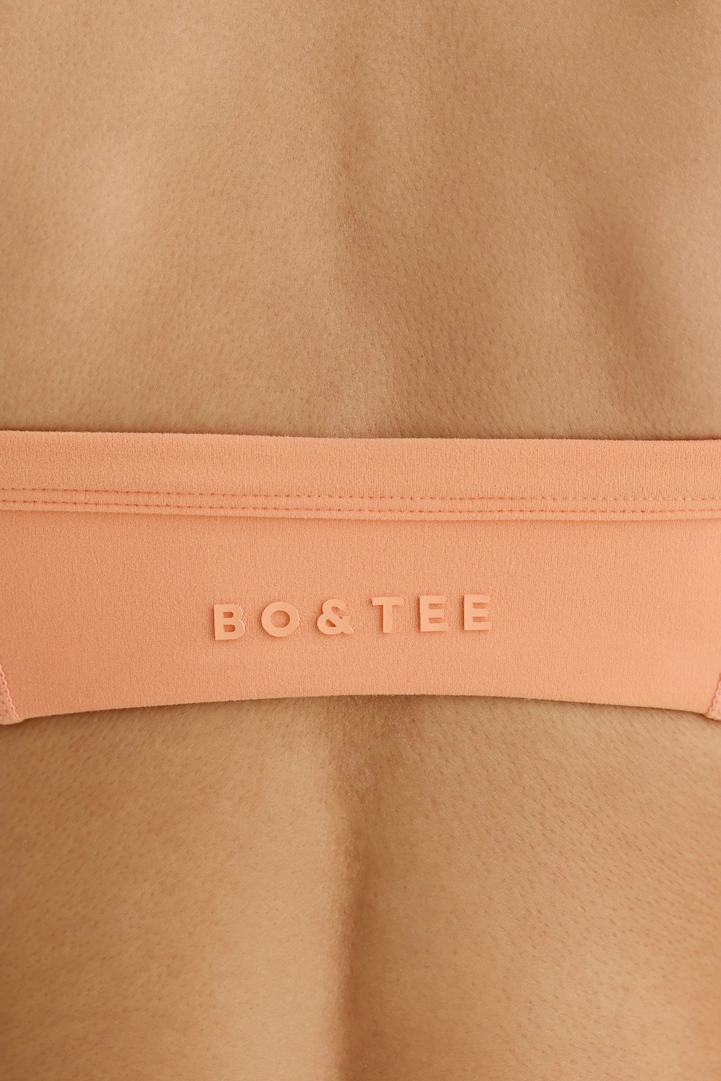 Soft Active Contrast-Trim Sports Bra in Peach