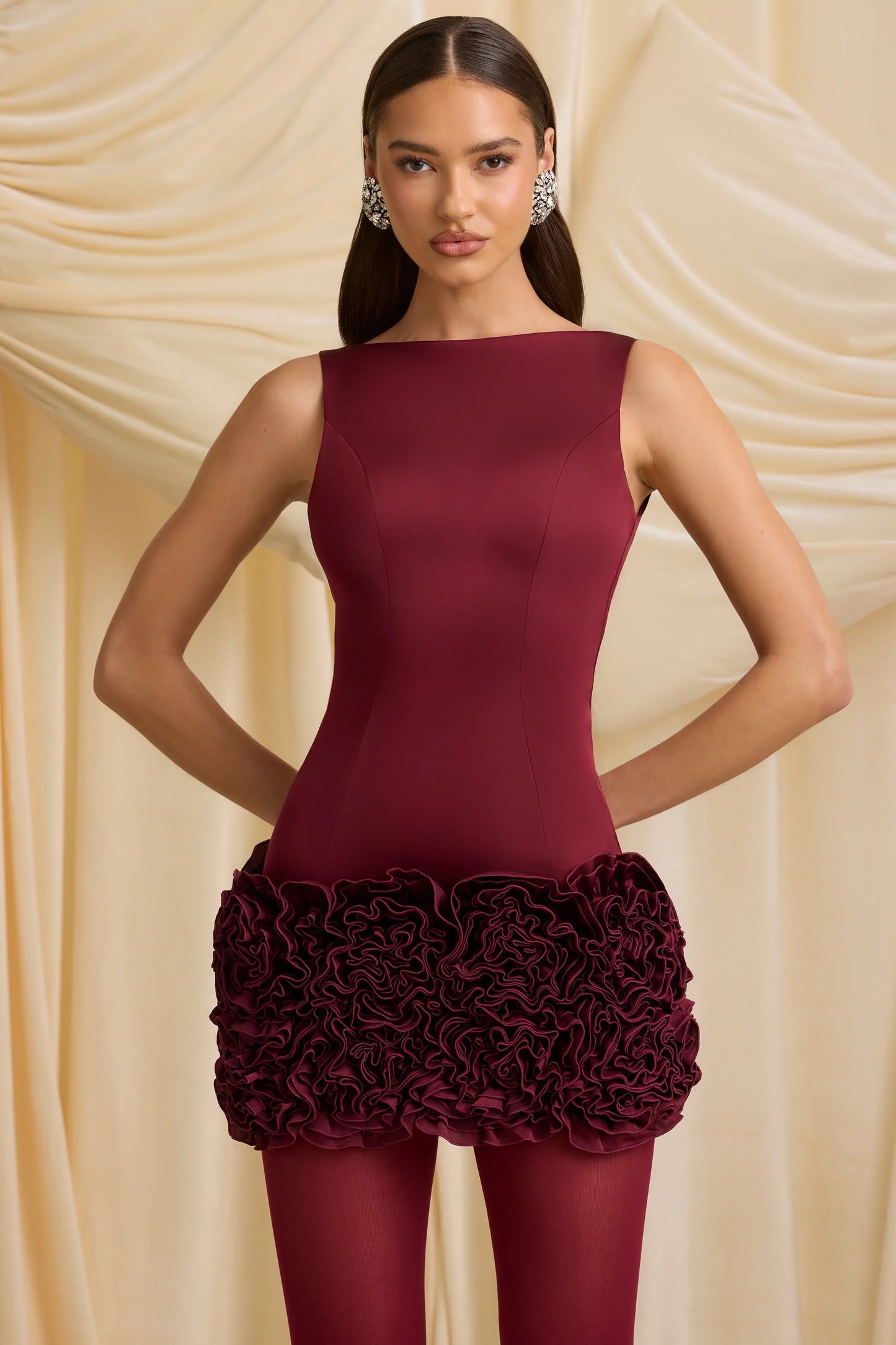 Appliqué Open-Back Mini Dress in Wine Red