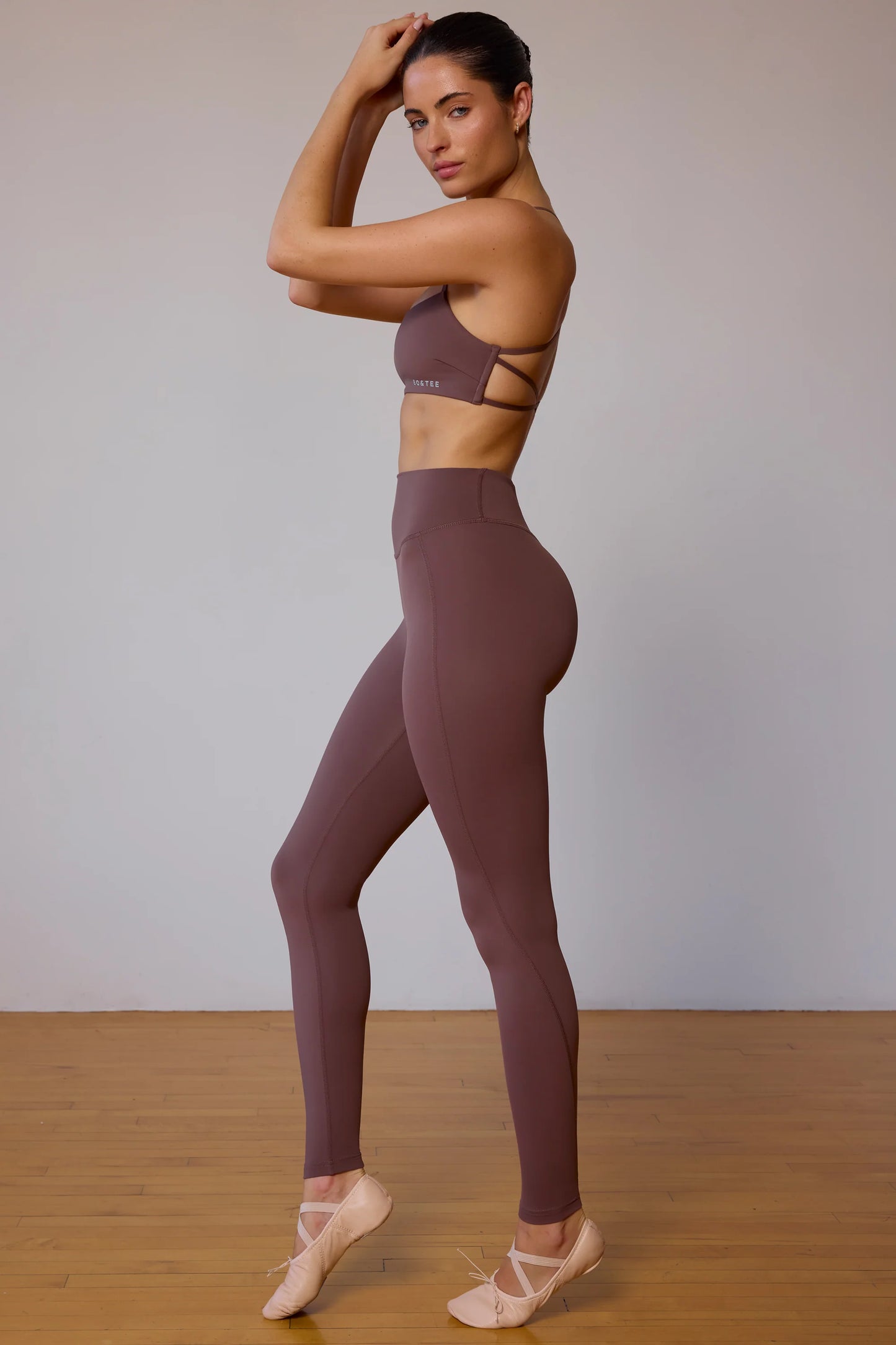 Cross-Back Sports Bra in Taupe Brown