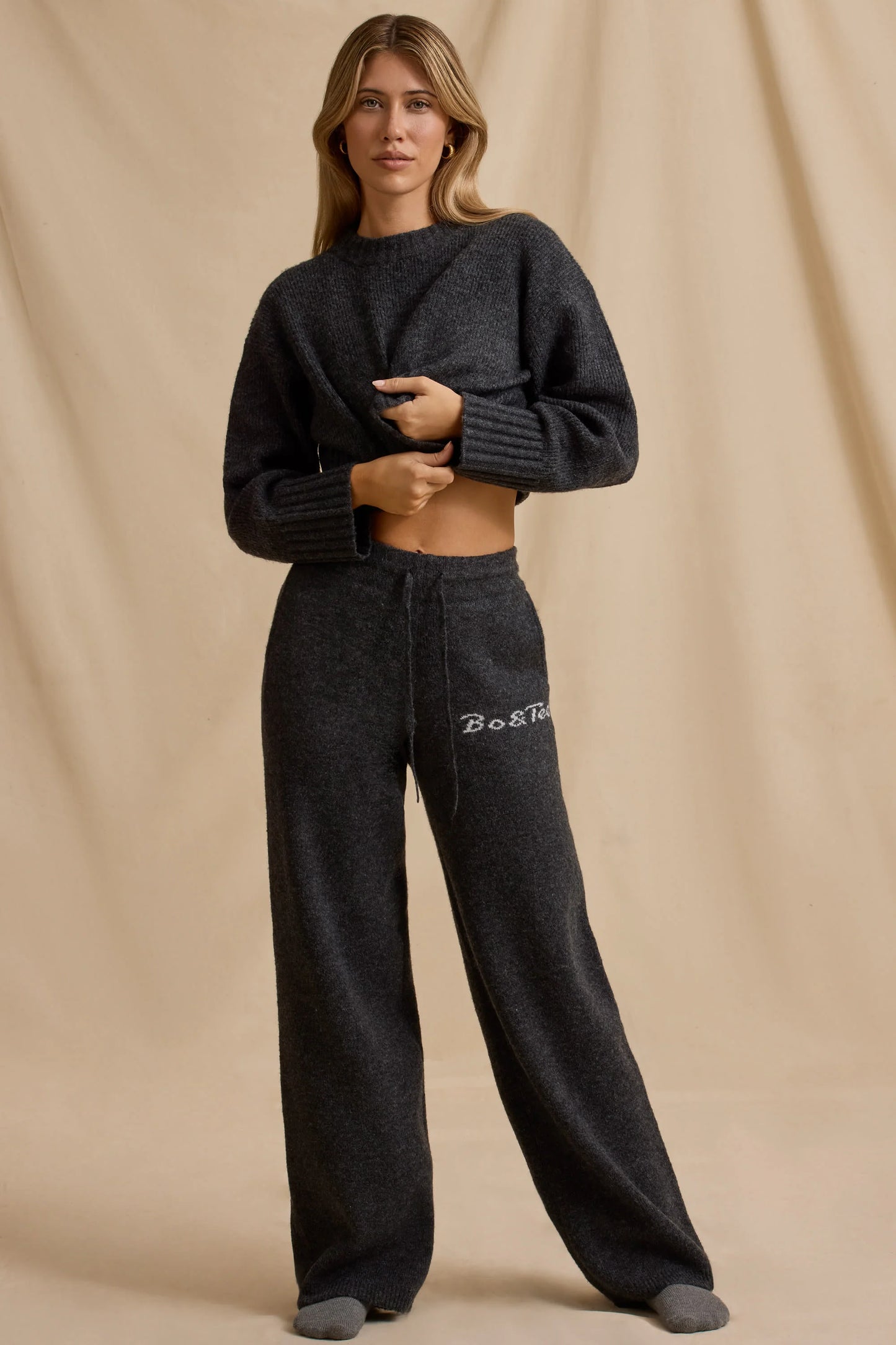 Mid-Rise Wide-Leg Joggers in Charcoal Marl