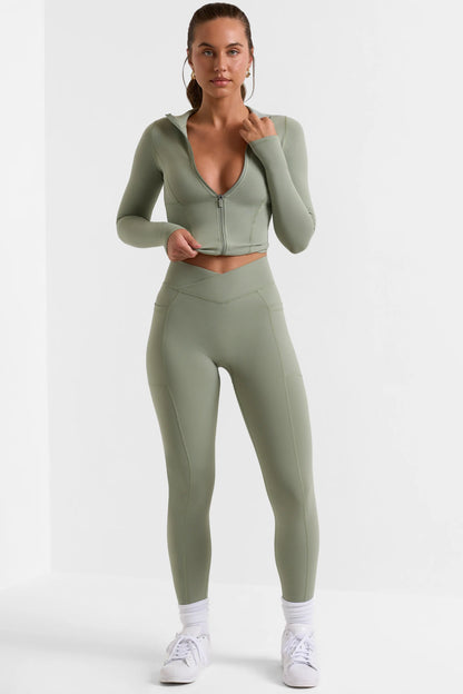 Full Length Leggings with Pockets in Bamboo Green