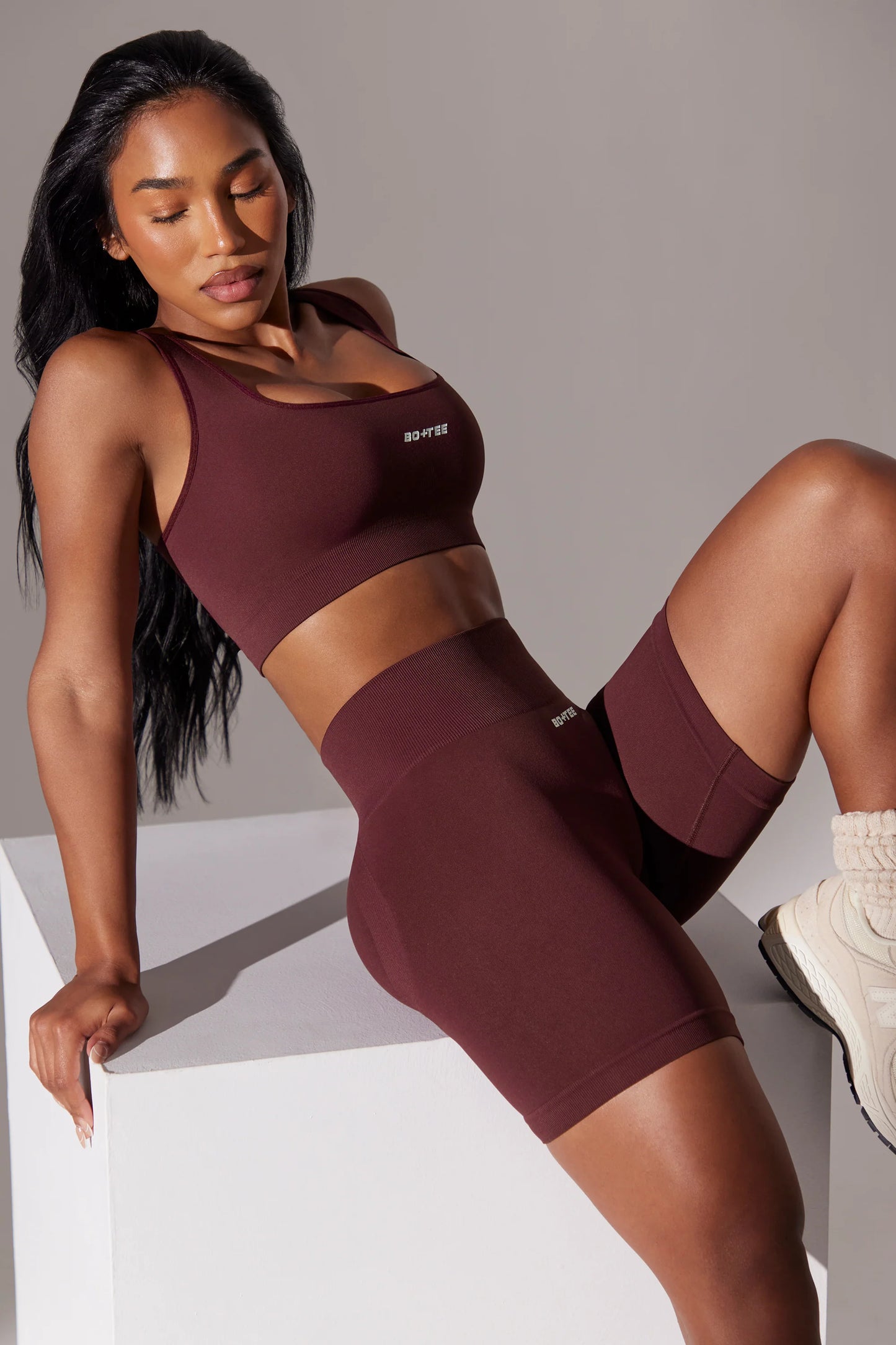 High Waist Super Sculpt Biker Shorts in Burgundy