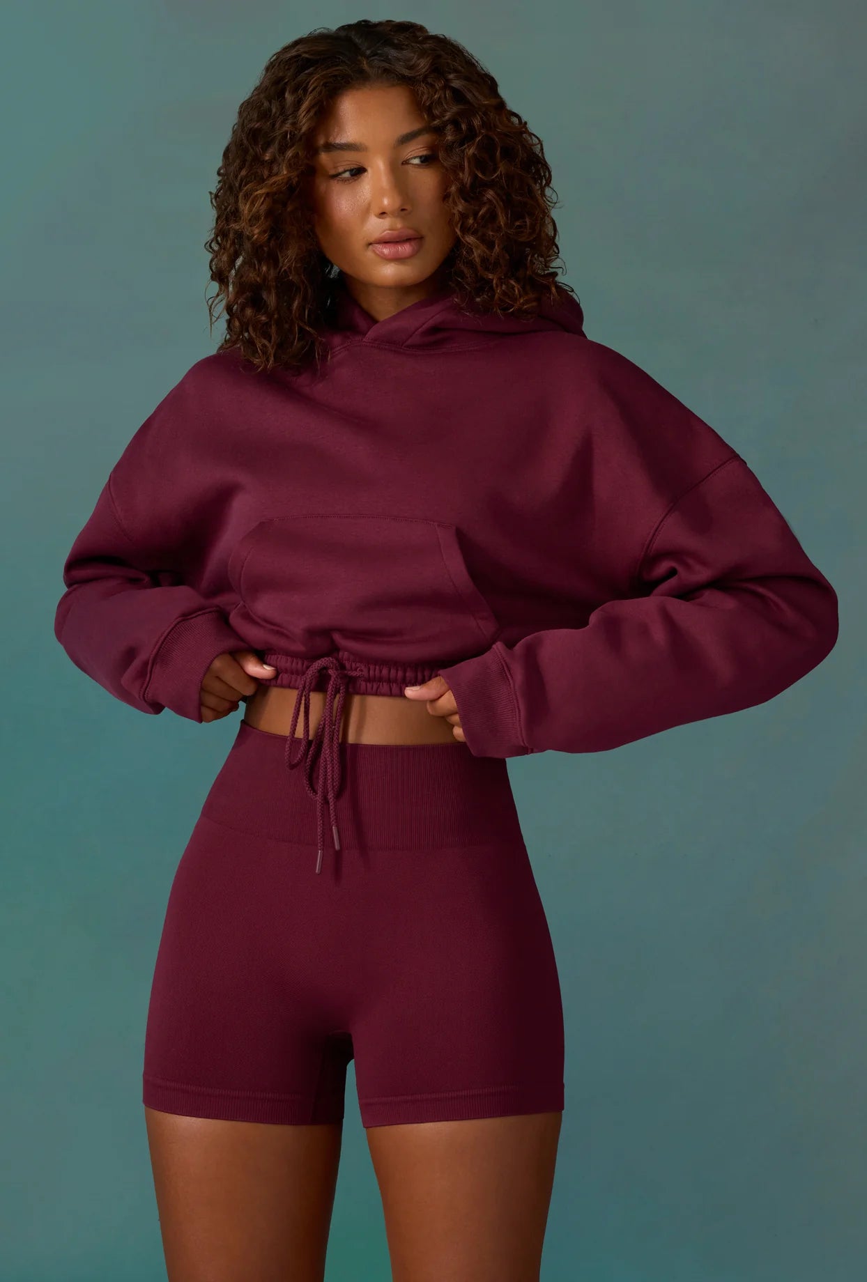 Cropped Drawstring Hooded Sweatshirt in Plum