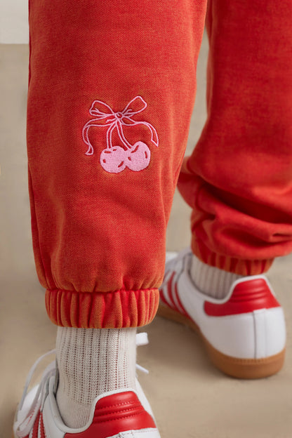 Oversized Joggers in Red