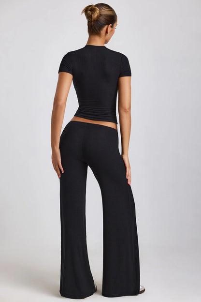 Petite Mid Rise Wide Leg Trouser in Black