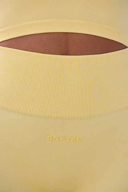 Petite Super Sculpt Seamless Leggings in Soft Yellow