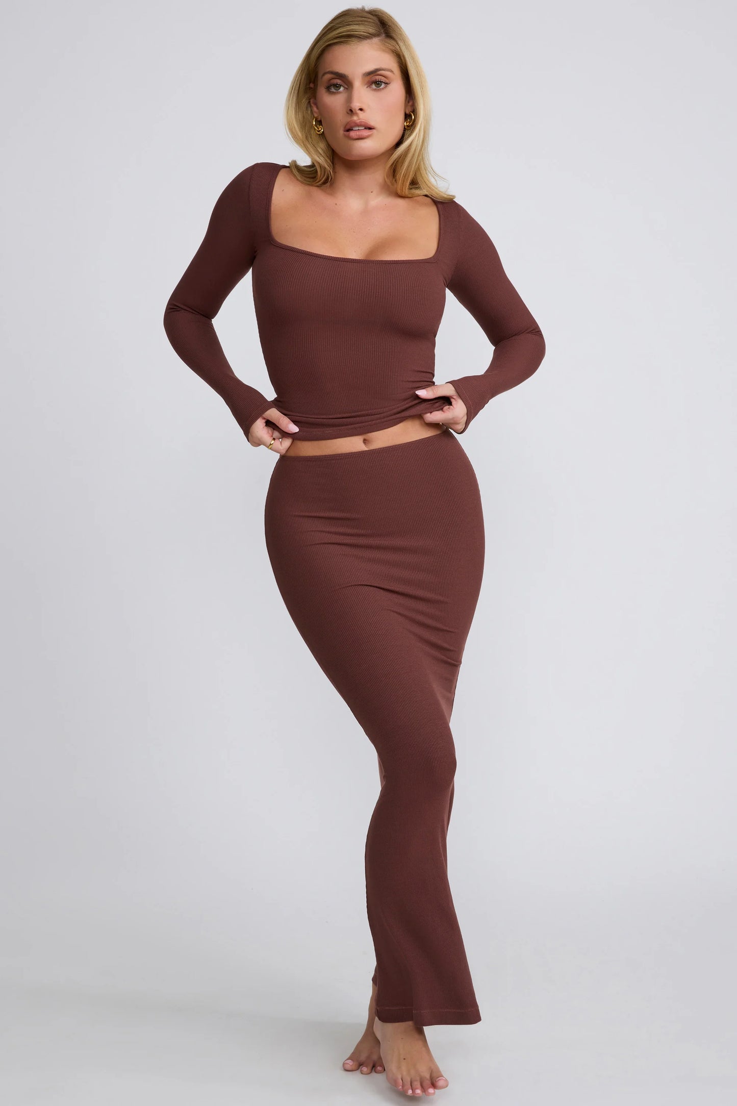 Ribbed Modal Mid Rise Maxi Skirt in Chocolate