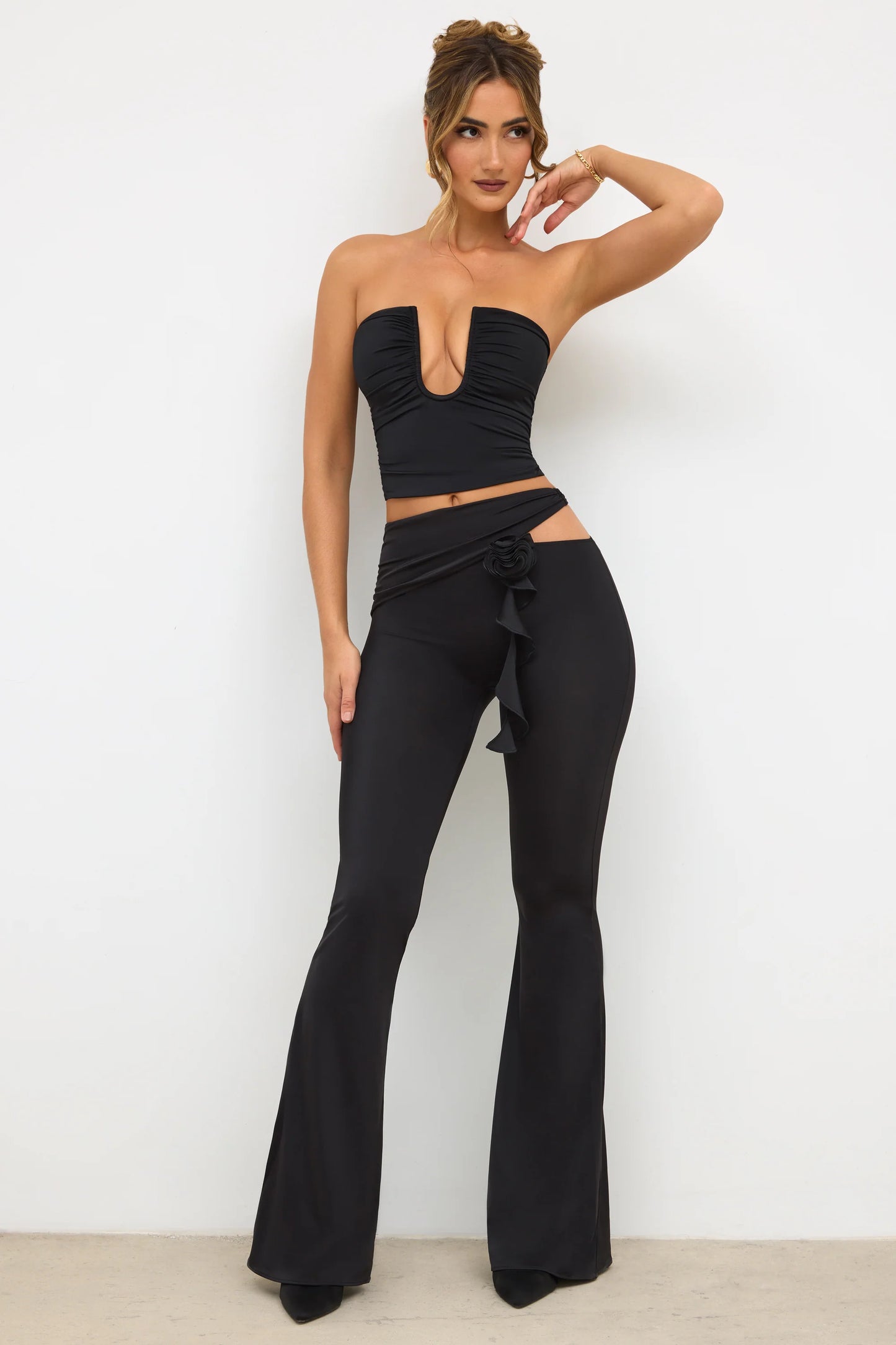 Petite Premium Jersey Rose Detail Mid-Rise Flare Trousers in Black