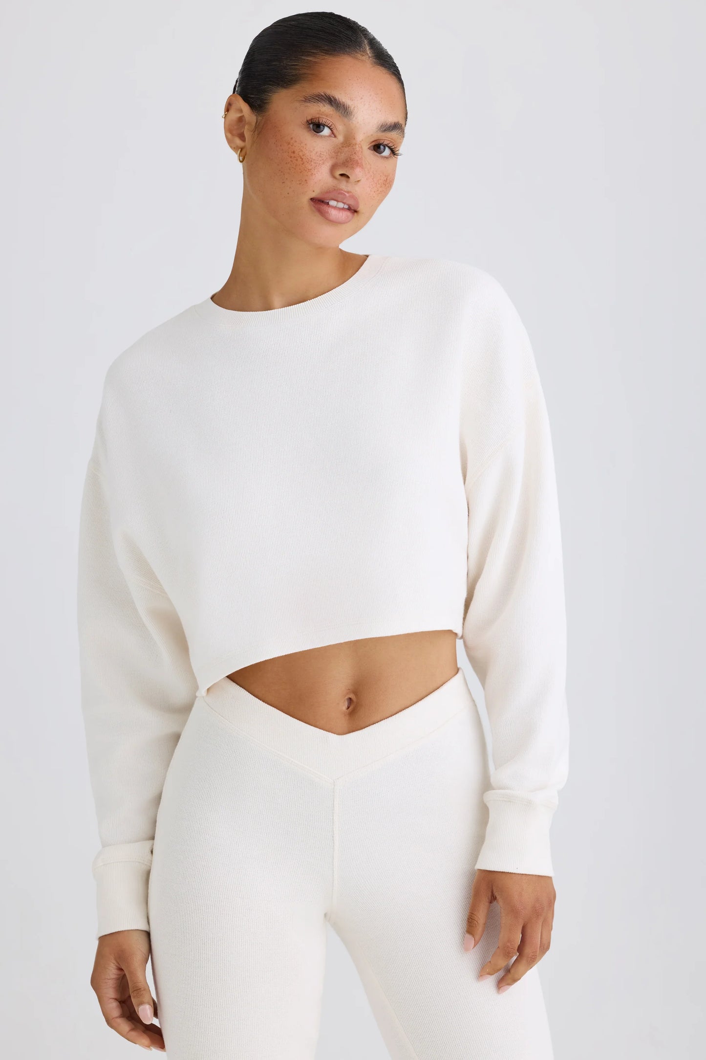 Crew-Neck Open-Back Cropped Sweatshirt in White