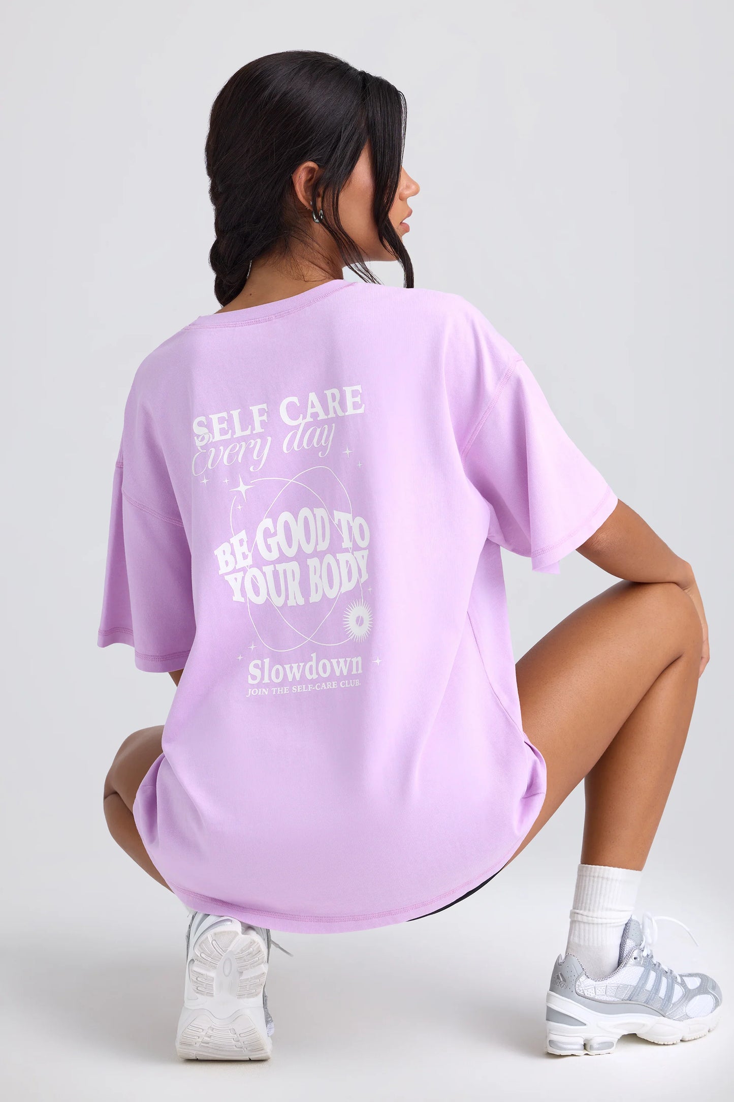 Oversized Short-Sleeve T-Shirt in Violet Pink