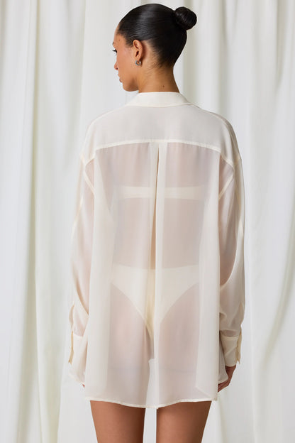 Pearl-Detail Oversized Shirt in Pearl White