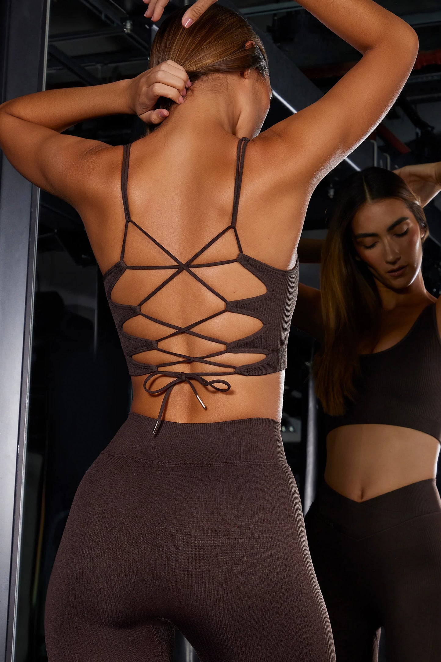 Open Back Plunge Neck Sports Bra in Brown