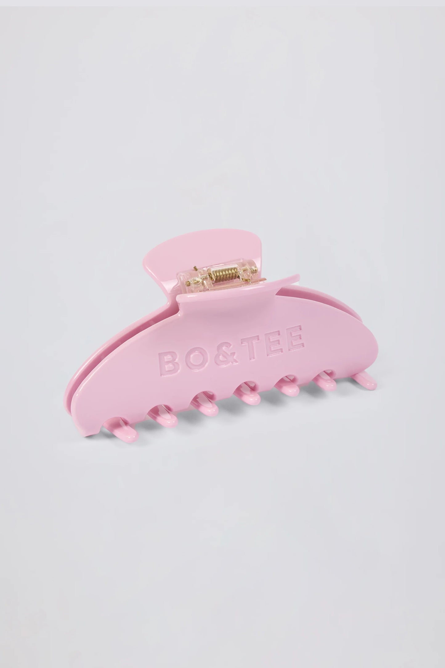 Medium Claw Clip in Soft Pink