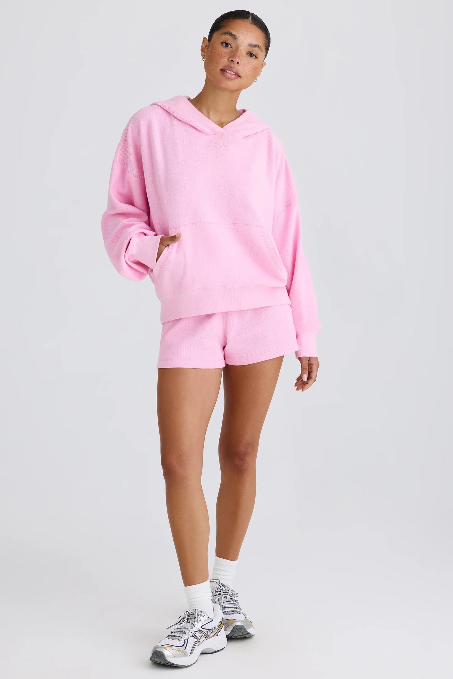 Graphic-Print Hoodie in Bubblegum Pink