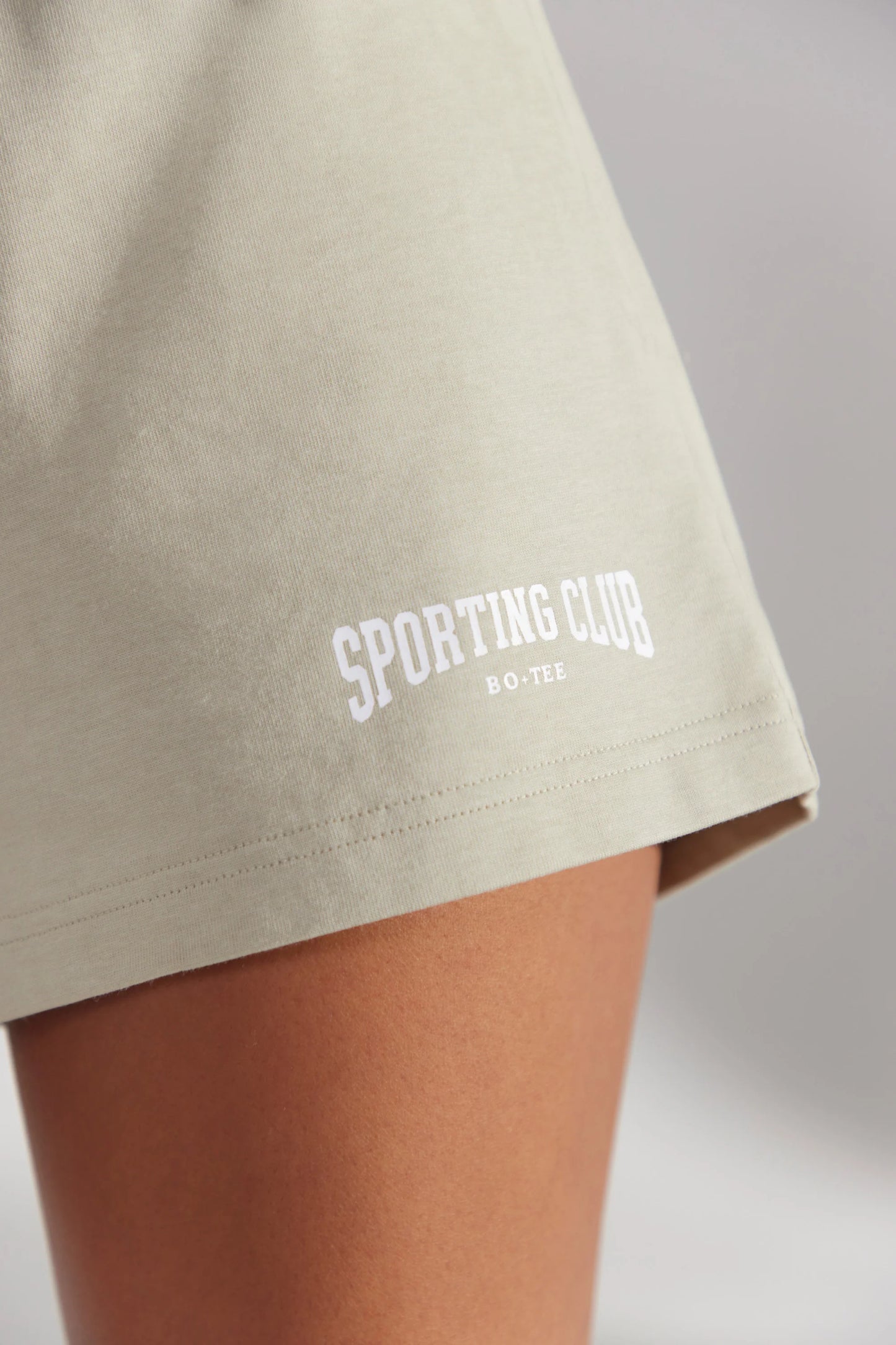 Sweat Shorts in Limestone