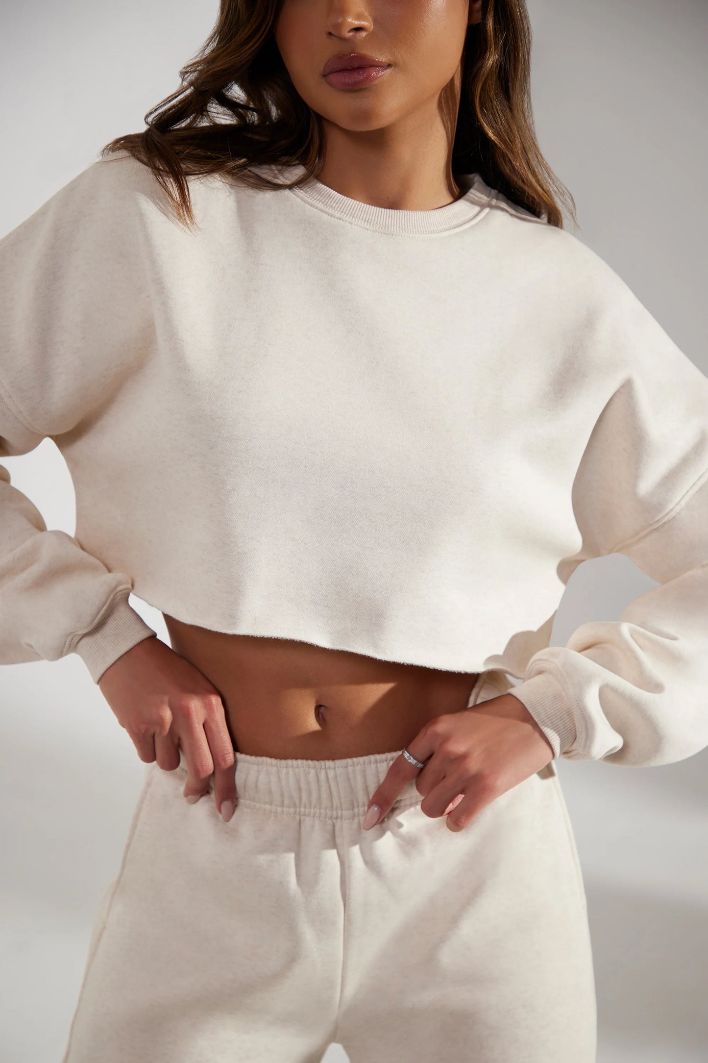 Cropped Oversized Sweatshirt in Heather Oat