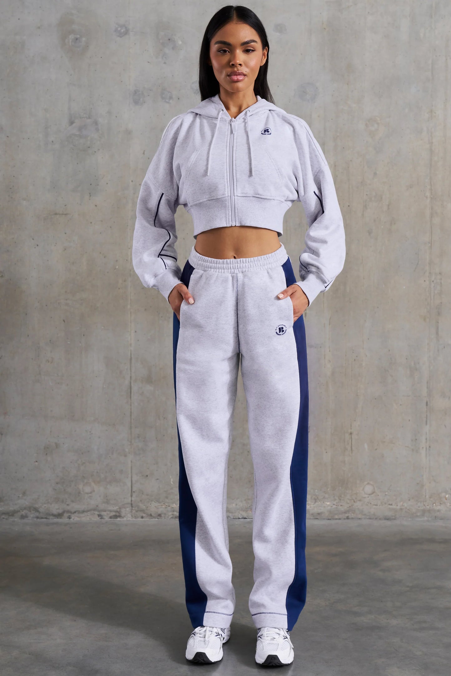 Wide Leg Sweatpants in Heather Grey